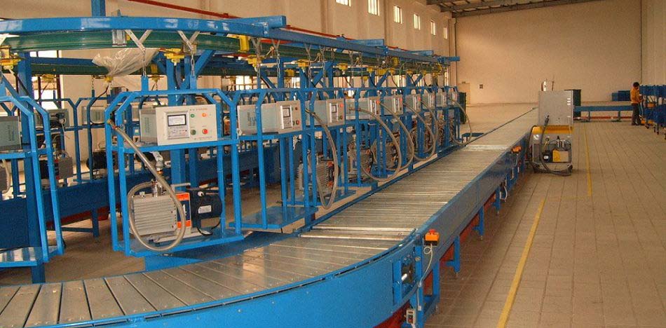 重型板鏈輸送機